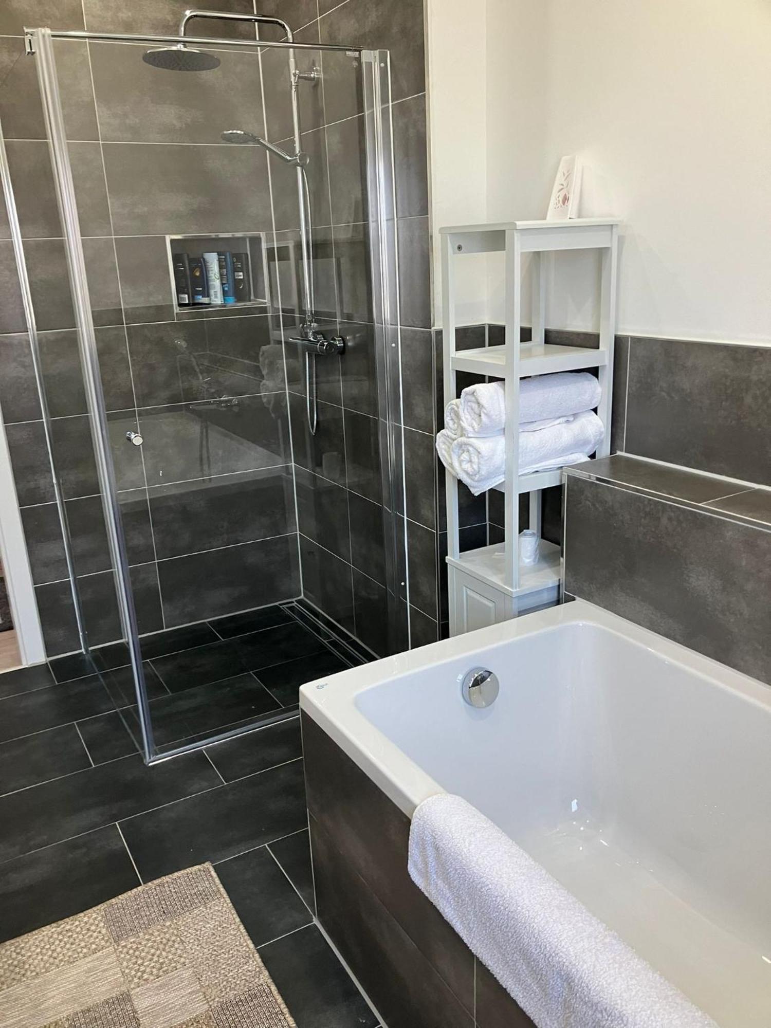 Moderne Einliegerwohnung Naehe Ingolstadt Und Bad Goegging * Munchsmunster