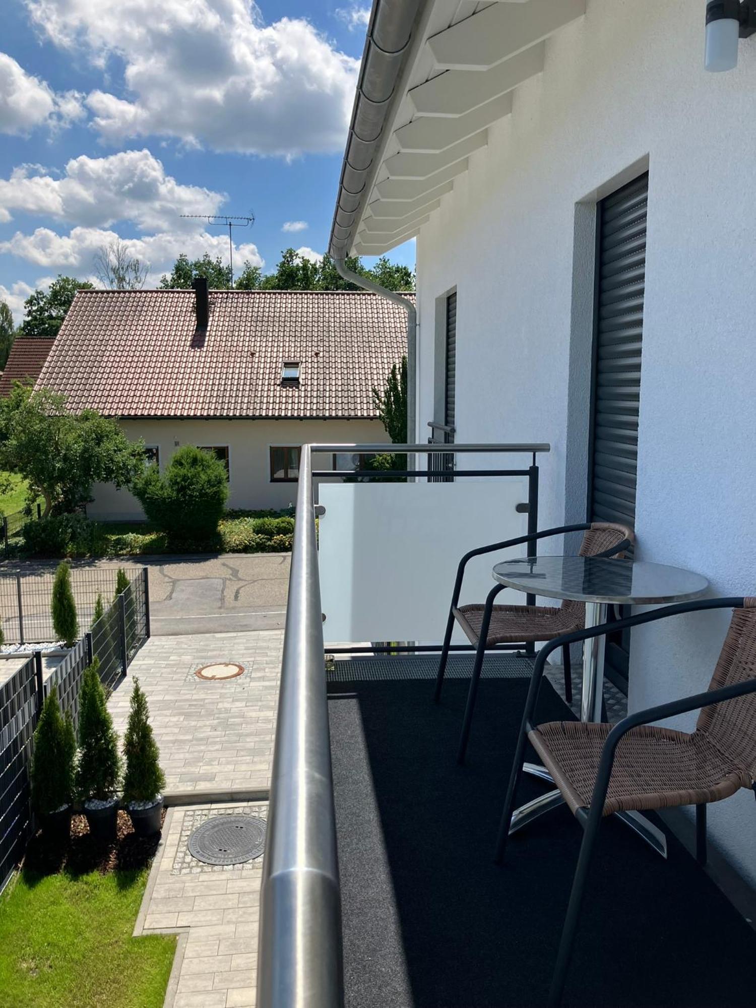 Apartment Moderne Einliegerwohnung Naehe Ingolstadt Und Bad Goegging *