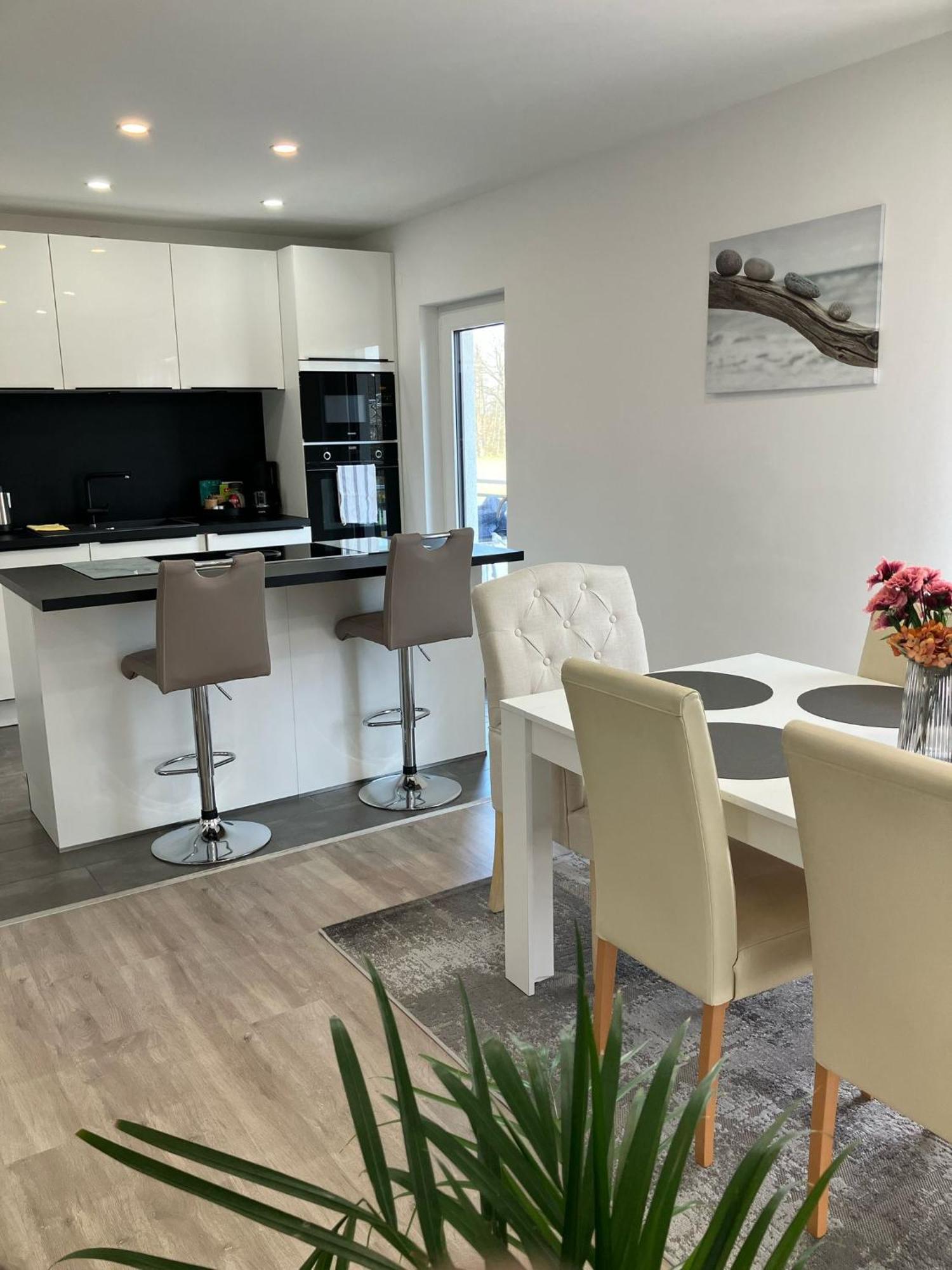 Moderne Einliegerwohnung Naehe Ingolstadt Und Bad Goegging * Munchsmunster